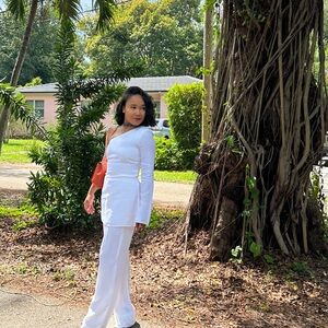 Elegant linen tunic set white! Amazing condition